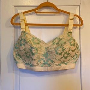 NWT Lace nursing and pump bra